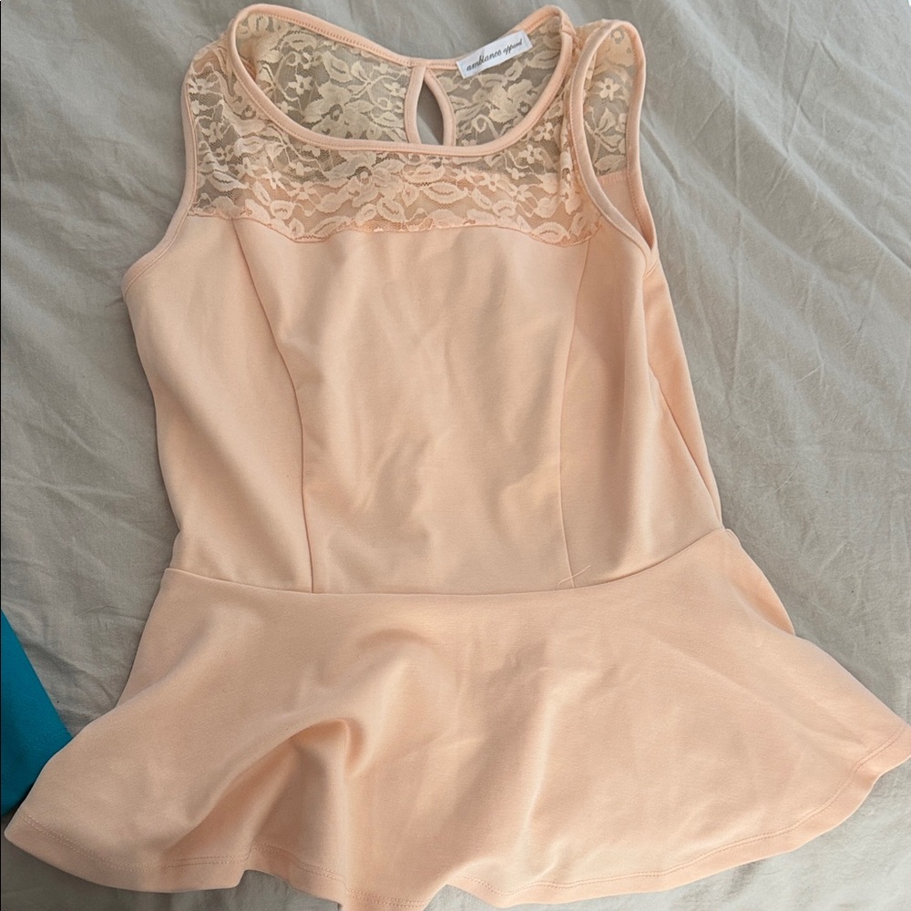 Lace Yoke Peplum Tank Top in Peach